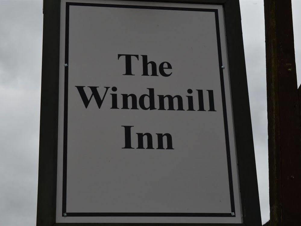 The Windmill Inn Badby Exterior foto