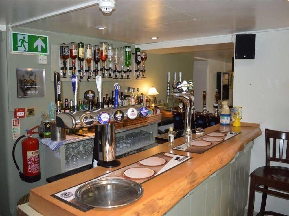 The Windmill Inn Badby Exterior foto