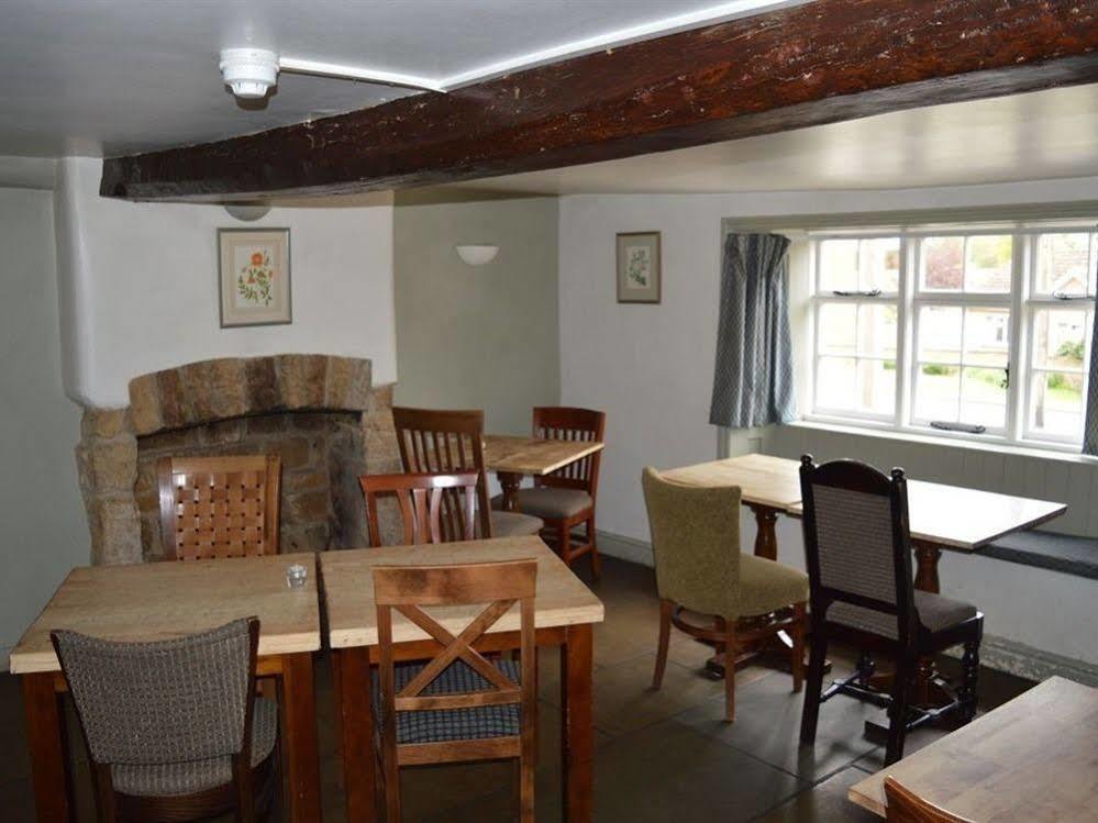 The Windmill Inn Badby Exterior foto